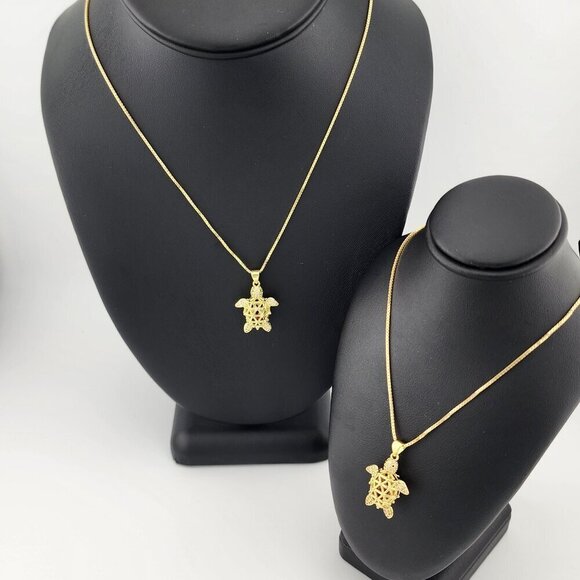 Brand New Cubic Zirconia Stone Turtle Necklace - Picture 1 of 11